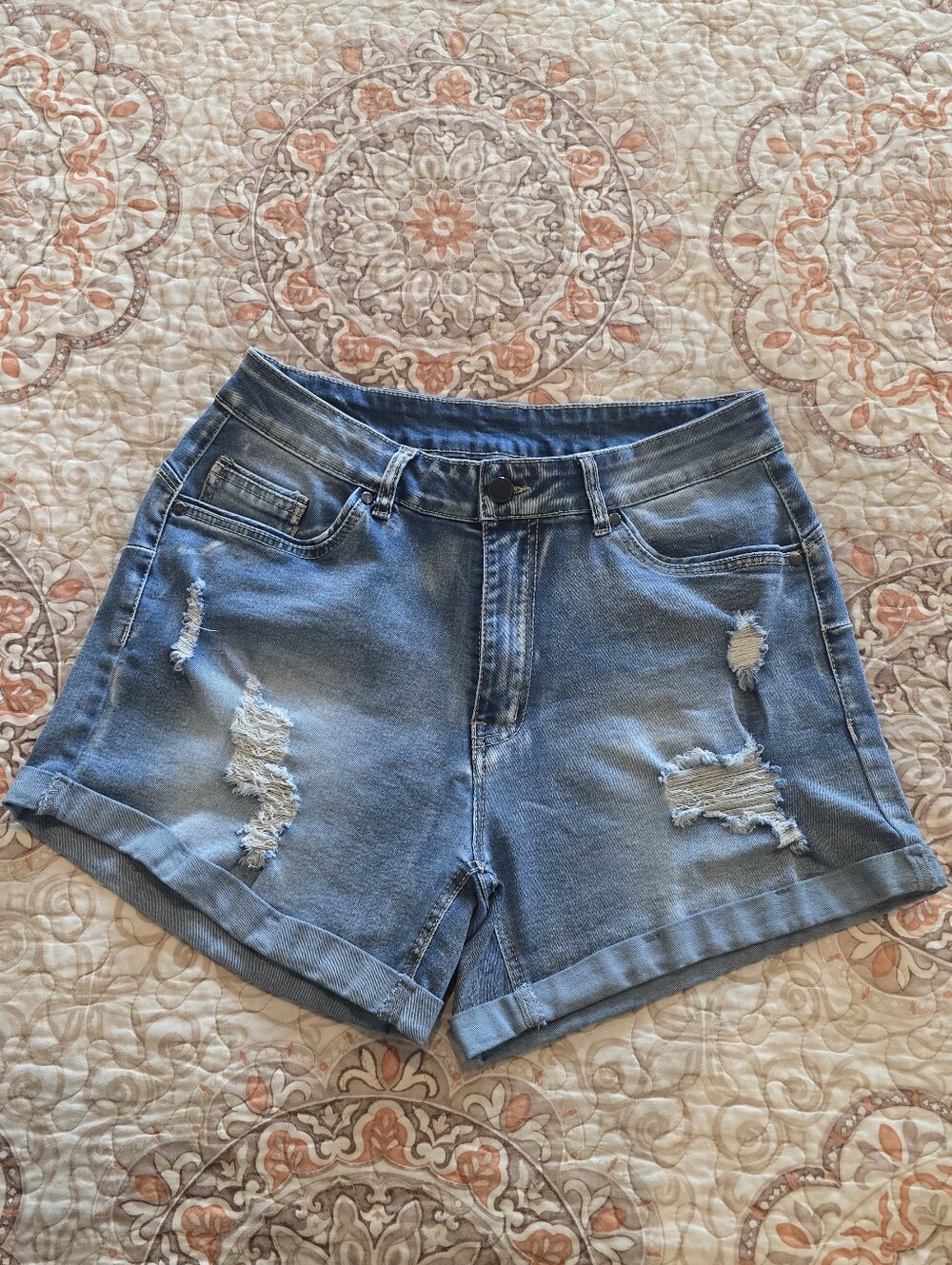 Women’s Distressed Denim Shorts — Light Blue Size L